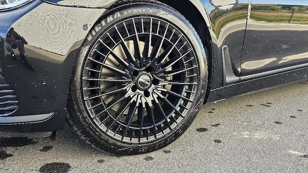 BMW 7 Series 2016 — imagine 6