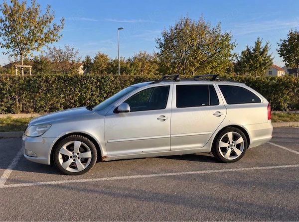 SKODA Octavia 2010 — imagine 2