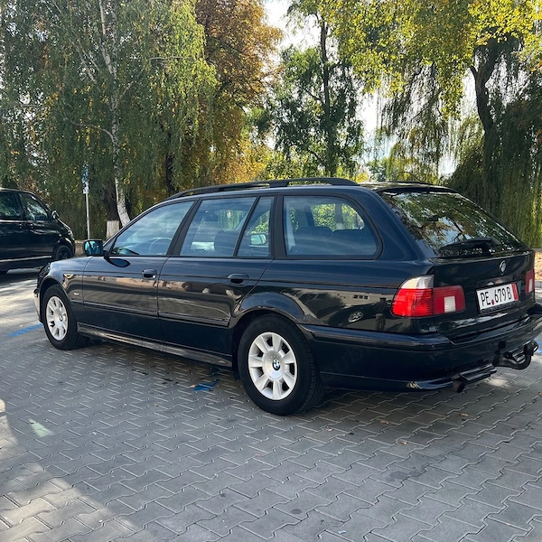BMW 5 Series 2004 — imagine 5
