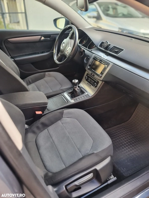 Volkswagen Passat Alltrack 2011 diesel, 6.500 € — imagine 6