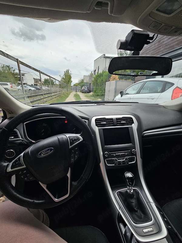 FORD Mondeo 2015 — imagine 3