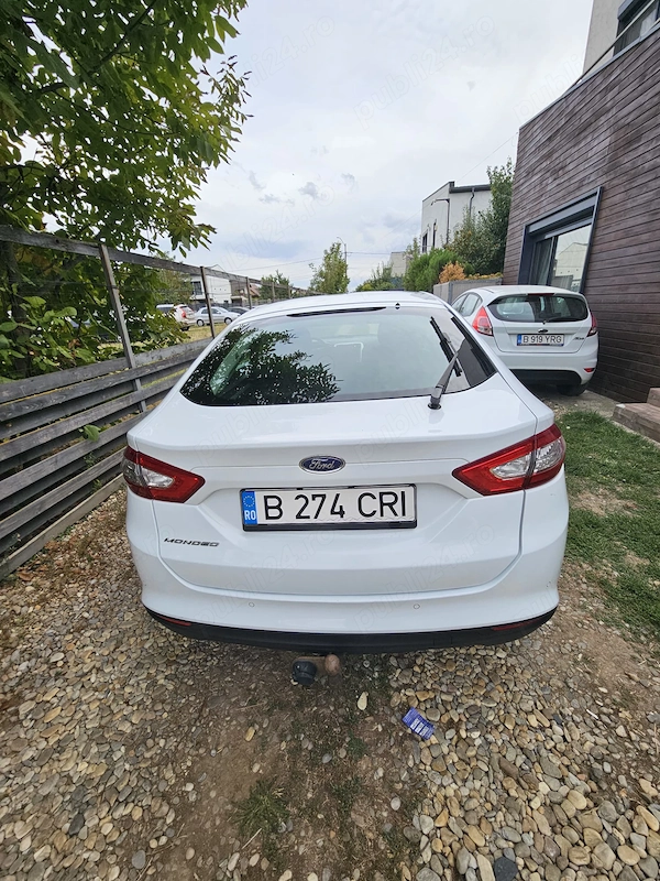 FORD Mondeo 2015 — imagine 2