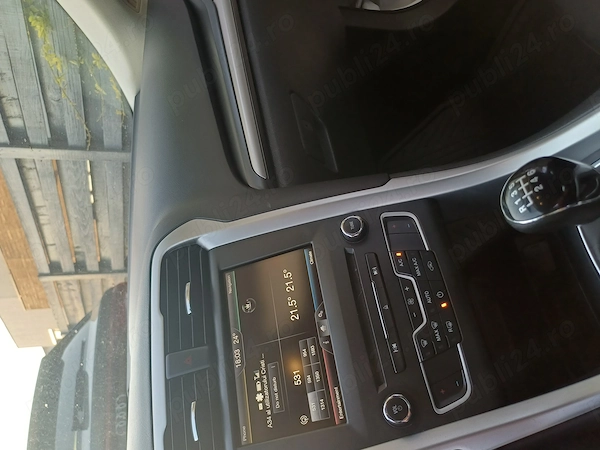 FORD Mondeo 2015 — imagine 8