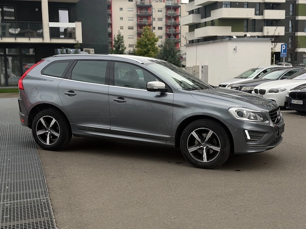 VOLVO XC60 2017 — imagine 7