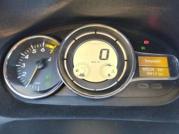 RENAULT Megane 2013 — imagine 8