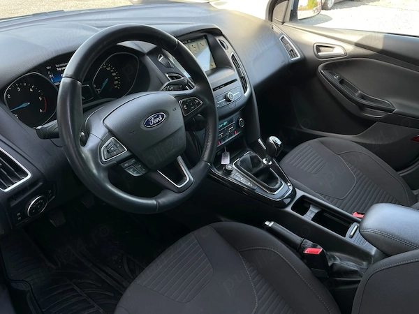 FORD Focus 2018 — imagine 6