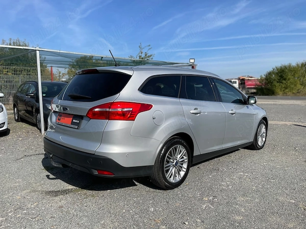 FORD Focus 2018 — imagine 15