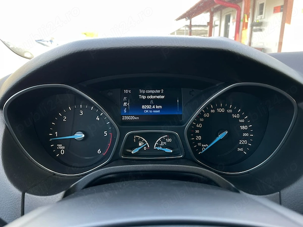 FORD Focus 2018 — imagine 10
