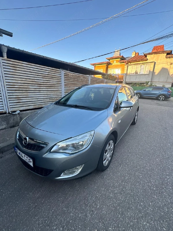 OPEL Astra 2013 — imagine 2
