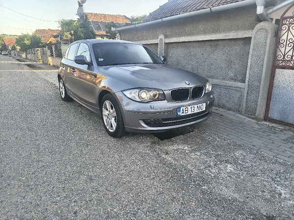 BMW 1 Series 2011 — imagine 4