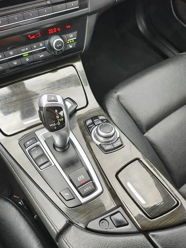 BMW 5 Series 2012 — imagine 12