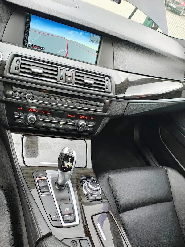 BMW 5 Series 2012 — imagine 11