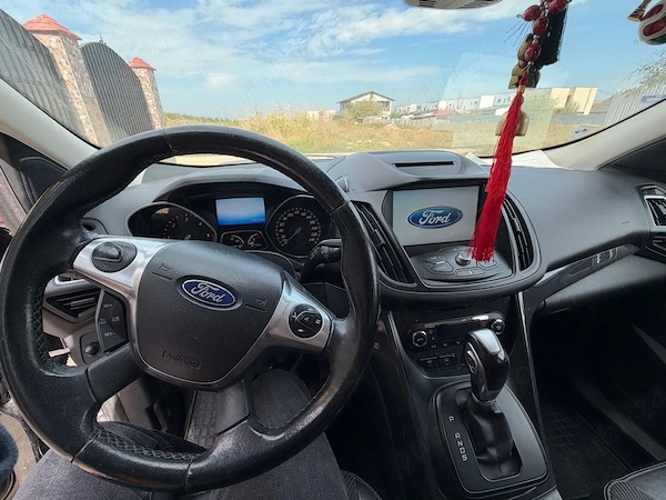 FORD Kuga 2016 — imagine 2