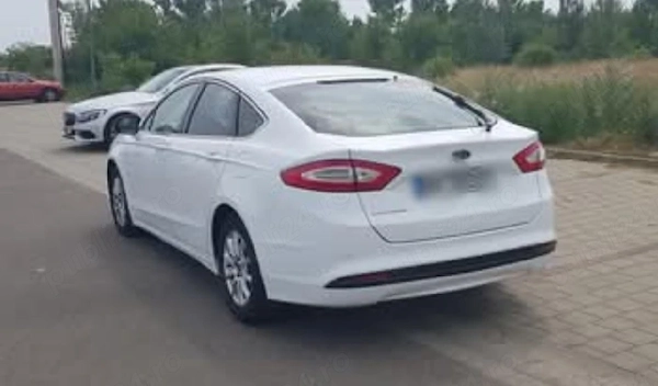 FORD Mondeo 2015 — imagine 4