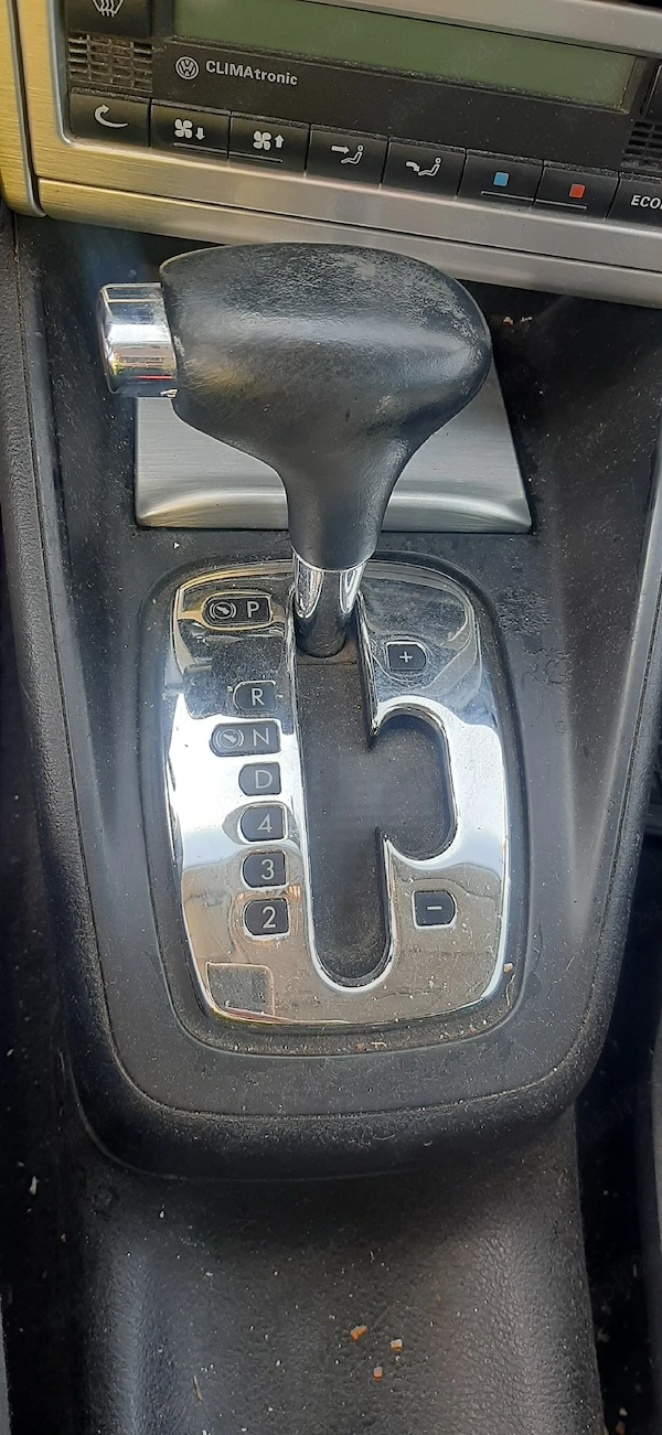 VOLKSWAGEN Bora 2002 — imagine 3