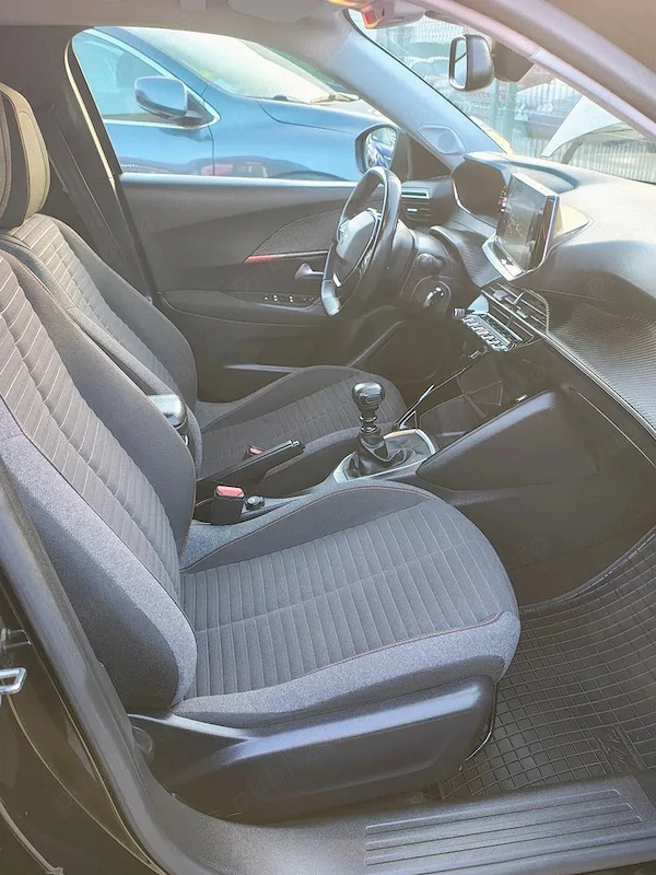 PEUGEOT 2008 2020 — imagine 18