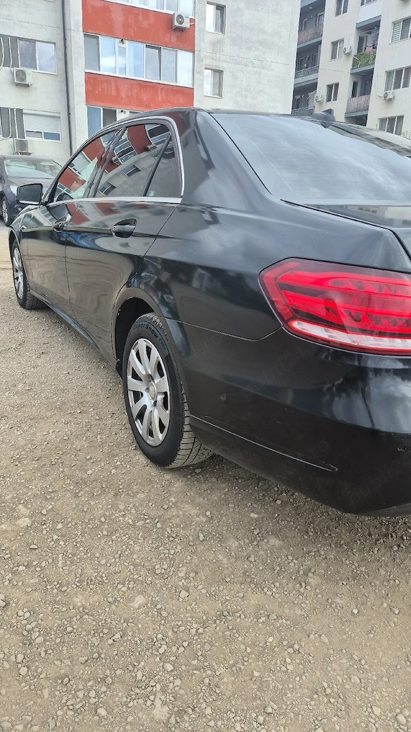MERCEDES-BENZ E-Class 2015 — imagine 4