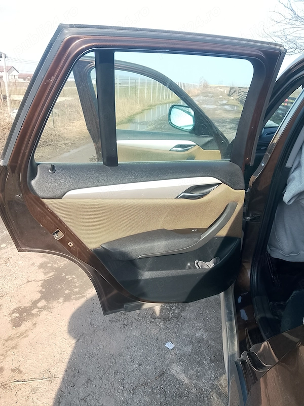 BMW X Series (Generic) 2011 — imagine 10