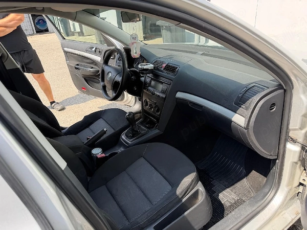 SKODA Octavia 2007 — imagine 4