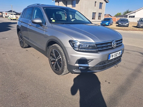 VOLKSWAGEN Tiguan 2020 — imagine 4