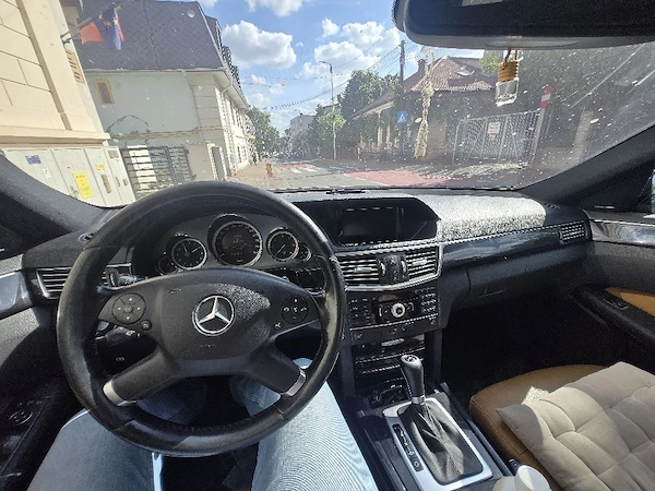 MERCEDES-BENZ E-Class 2009 — imagine 4