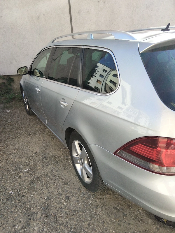 VOLKSWAGEN Golf 2012 — imagine 2