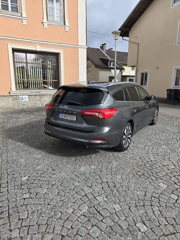 FORD Focus 2018 — imagine 2