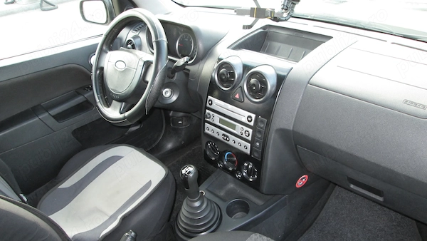 FORD Fusion 2004 — imagine 4
