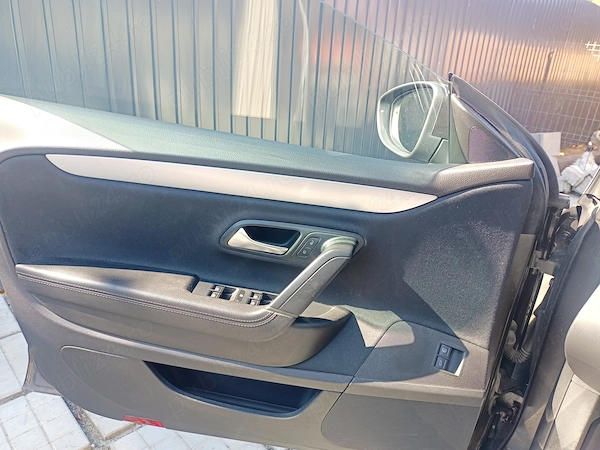 VOLKSWAGEN Passat CC 2013 — imagine 3