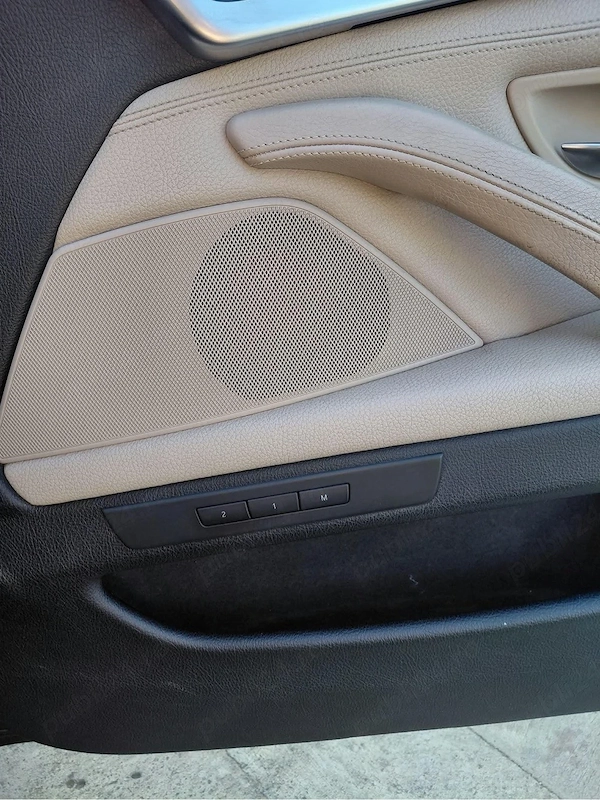 BMW 5 Series 2012 — imagine 7