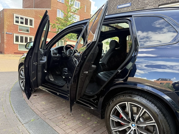 BMW X Series (Generic) 2021 — imagine 3