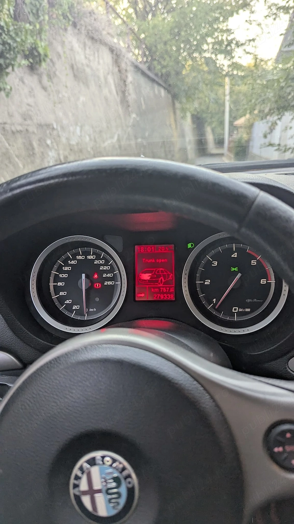 ALFA ROMEO 159 2010 — imagine 3
