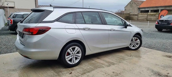 OPEL Astra 2019 — imagine 7