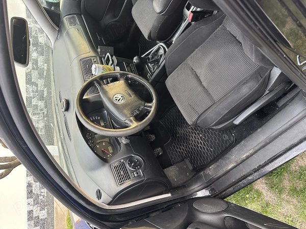 VOLKSWAGEN Golf 2002 — imagine 3