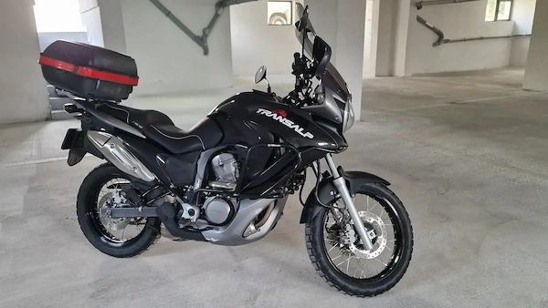Honda Transalp XL700 2012