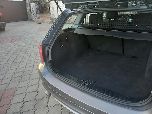 BMW 3 Series 2010 — imagine 6