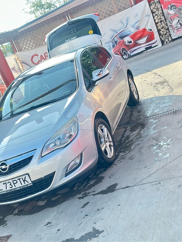 OPEL Astra 2012 — imagine 3