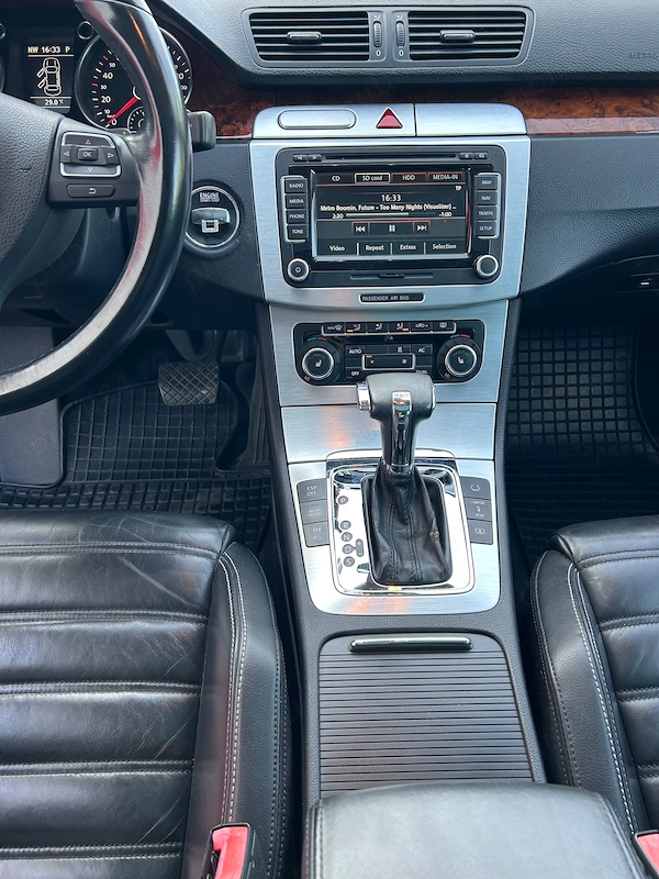 VOLKSWAGEN Passat CC 2009 — imagine 6
