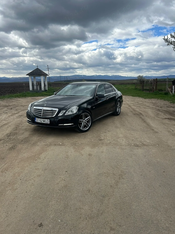 MERCEDES-BENZ E-Class 2012 — imagine 2
