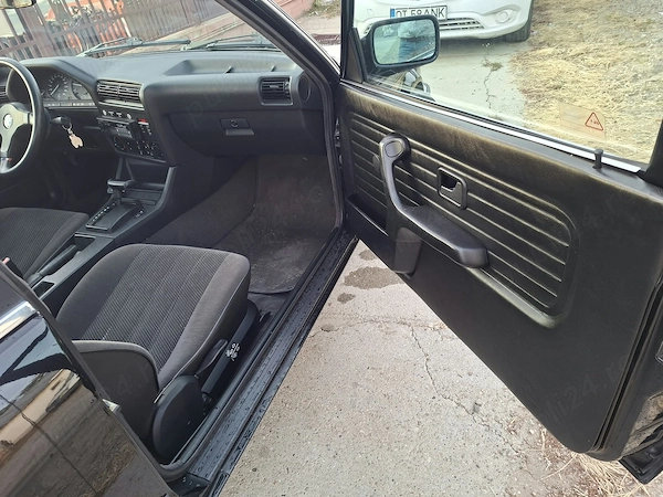 BMW 3 Series 1987 — imagine 4