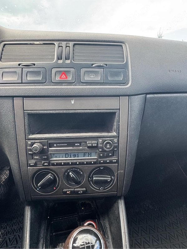 VOLKSWAGEN Bora 2000 — imagine 2