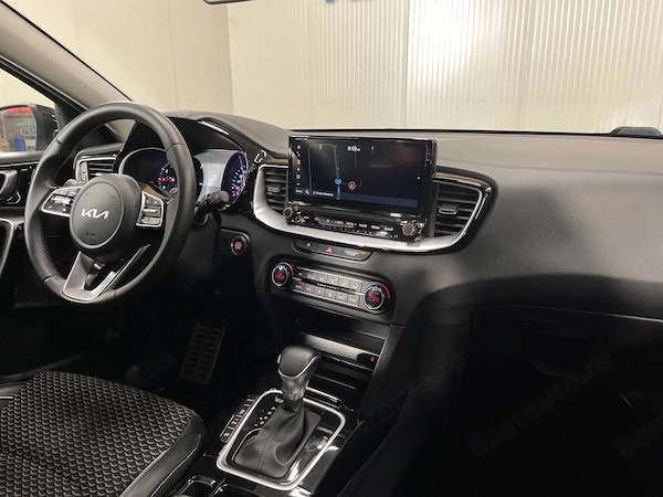 KIA Xceed 2023 — imagine 8