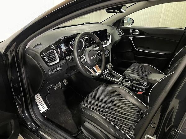 KIA Xceed 2023 — imagine 5