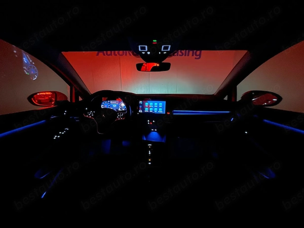 VOLKSWAGEN Golf 2022 — imagine 8