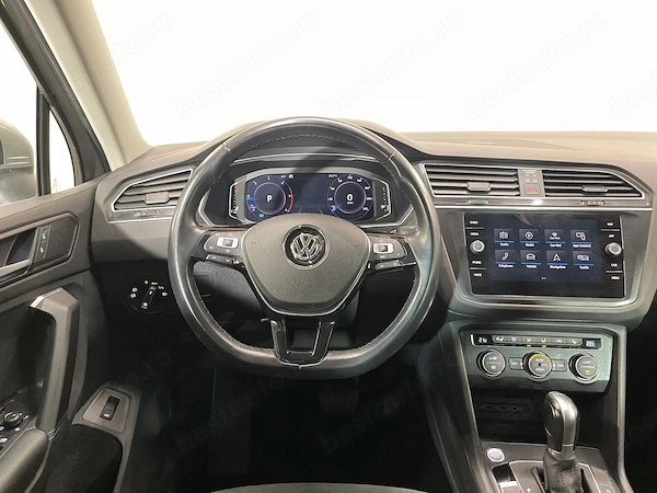 VOLKSWAGEN Tiguan 2019 — imagine 6