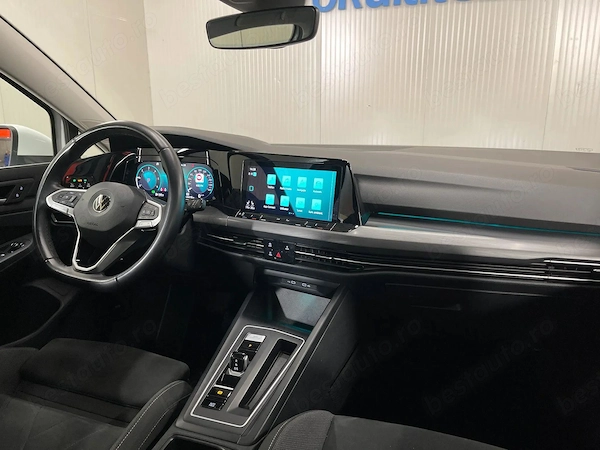 VOLKSWAGEN Golf 2022 — imagine 9