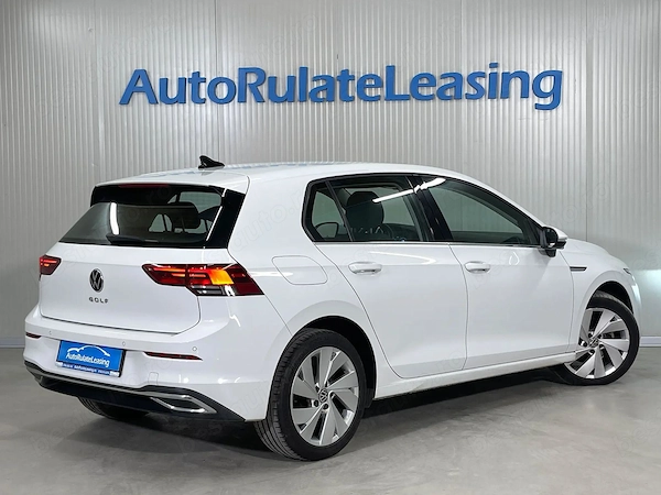 VOLKSWAGEN Golf 2022 — imagine 3