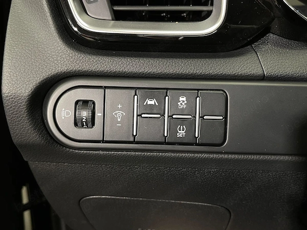 KIA Xceed 2023 — imagine 20