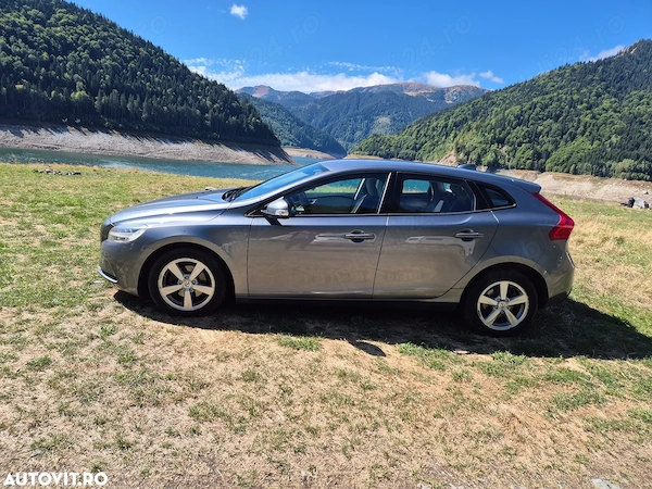 VOLVO V40 Cross Country 2016 — imagine 9