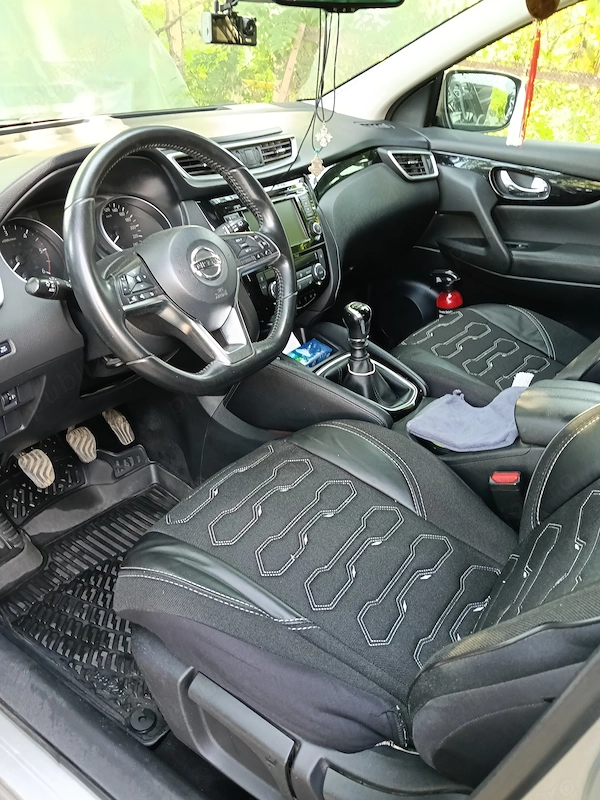 NISSAN Qashqai 2020 — imagine 3